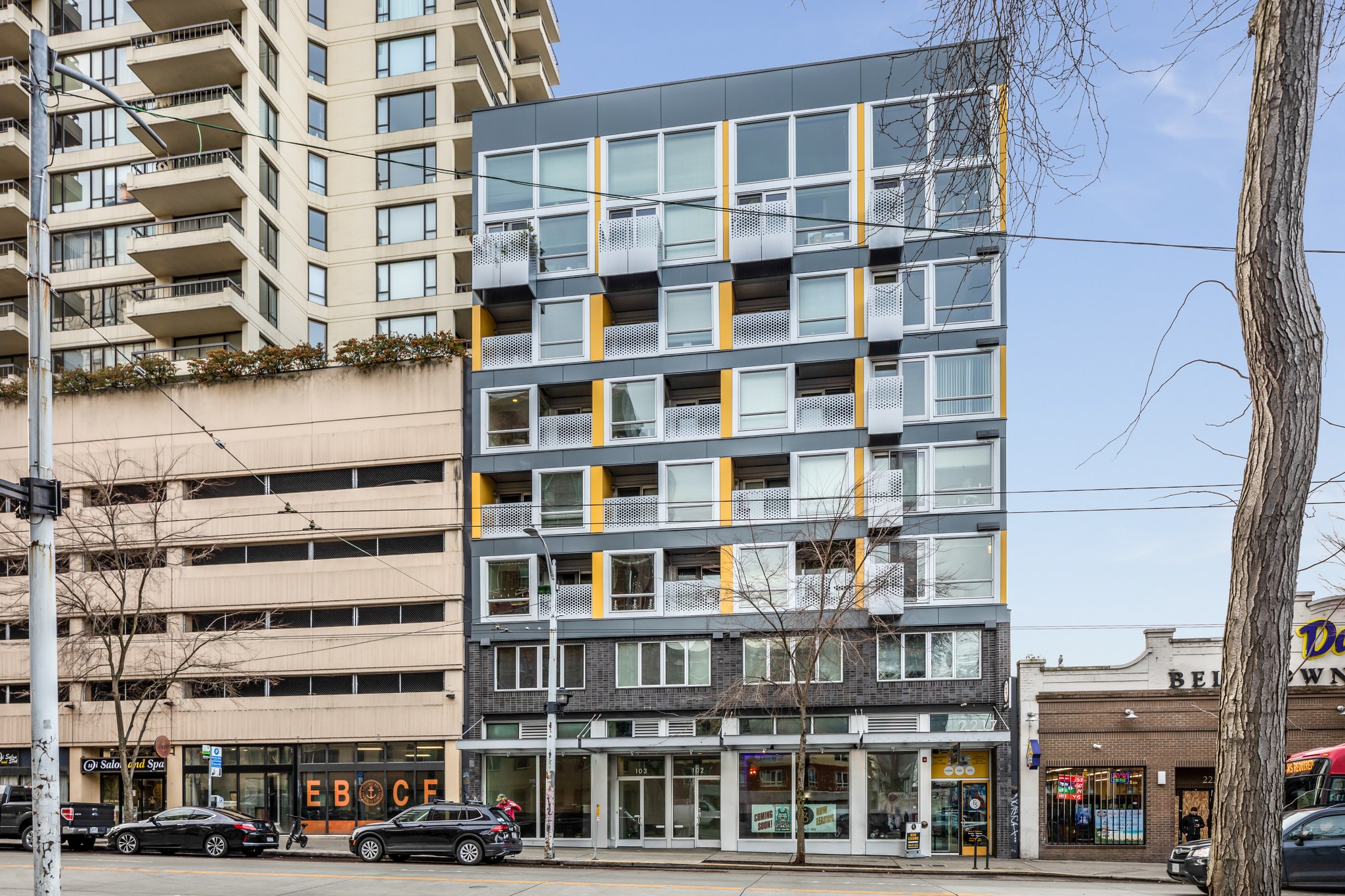 Emmons on 3rd Apartments